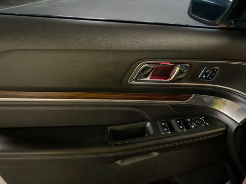 Imagen 12 de 25 de Ford Explorer