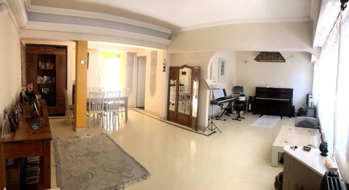 Imagen 4 de 13 de Impecable Ph Tipo Casa Todo En Pb Con 2 Patios - 100% Reciclado Tipo Ph En Edificio De Sólo 2 Pisos - Distribución Atipica Con Doble Entrada - A 50 Mts De Av. Cordoba, Cerca De Todo! - Zona De Gran C