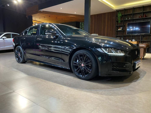 Jaguar Xe R-sport 2018