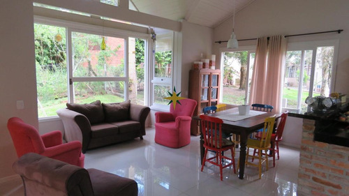 Imagem 11 de 15 de Casa A Venda - 933