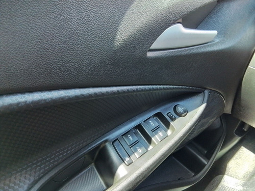 Chevrolet Onix 1.0 TURBO FLEX LT AUTOMÁTICO