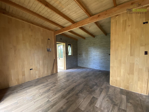 Parcela Con 2 Cabañas - Avellanos De Trapen