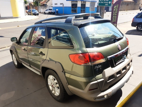 Imagem 2 de 4 de Fiat Palio Weekend 1.8 Duologic Looker
