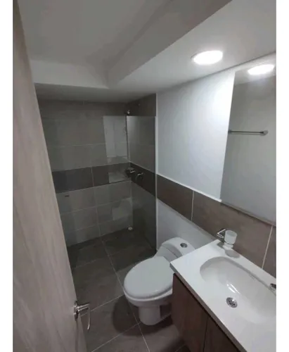 Apartamento En Venta Rionegro Fontibon (t)