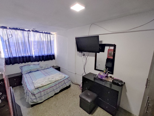Imagen 22 de 27 de Mls #23-9750 Apartamento En Venta El Barbecho Los Teques Sidney Moreno & Fanny Calderón Asesores Inmobiliarios.