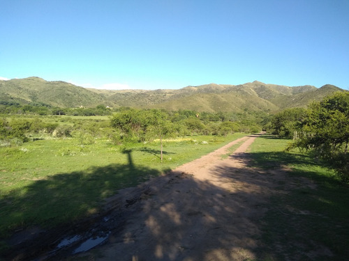 1 Ha Y 1.5 Ha Sobre Ruta 5- Villa Ciudad Parque