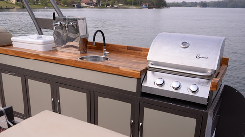 Lancha Pontoon F Boat 9500 Duplo Deck, Com Motor Mercury 300