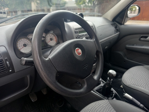 Fiat Palio 1.6 Adventure Locker 2011