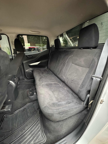 Nissan NP300 2.3 Frontier Se Cd 4x2 Mt