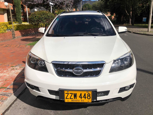 Byd S6 2400cc Glx Mt Techo