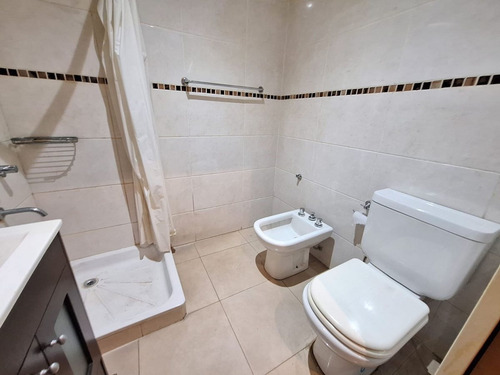 Vende Departamento Monoambiente Padua Pileta