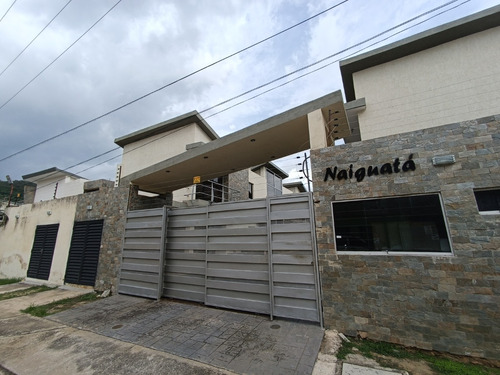 Townhouse En Res. Naiguata, Manantial - Naguanagua     Inth-105