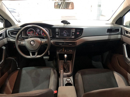 Imagem 7 de 10 de Volkswagen Virtus Comfortline 200 Tsi - Total Flex