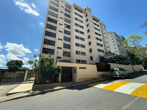 Impecable Apartamento En Alquiler En Colinas De  Valle Arriba  Nb 4-19000 