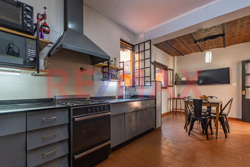 Venta Casa Cochera Terraza Patio Mataderos