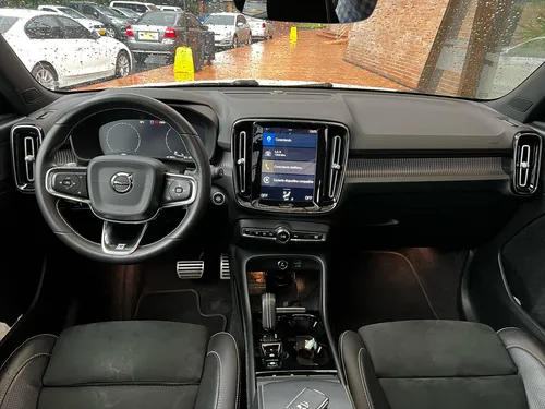 Volvo XC40 T4 R-Desing