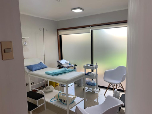 Excelente Y Gran Casa Comercial, Ideal Centro Médico