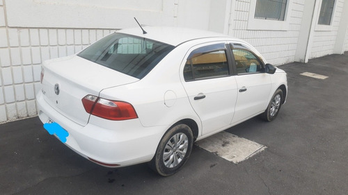 Volkswagen Voyage 2017 1.0 Trendline Total Flex 4p 72 Hp