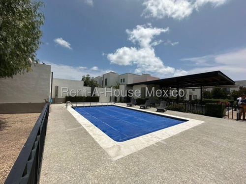 Casa En Renta En Zakia, Querétaro Sr