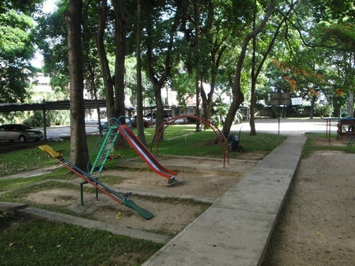 Apartamento En Venta San Bernardino 25-19613