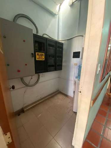 Imagen 2 de 18 de En Venta Edificacion P/centro Clinico O Profesional En Bejuma- Carabobo 164740 Andres Peña