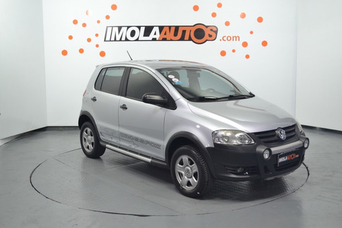 Imagen 8 de 12 de Volkswagen Fox Cross 1.6 Comforline Mt 2008-imolaautos