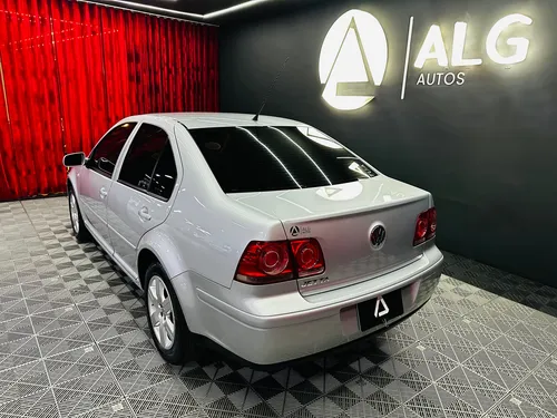 Volkswagen Jetta At