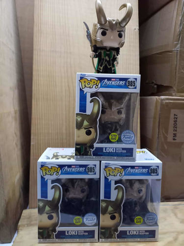 Funko Pop! Loki Con Cetro 62706 De La Coleccion Marvel Avengers Figura De Accion Glow #985