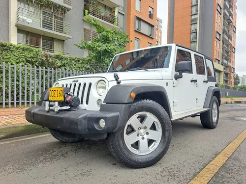 Jeep Wrangler UNLIMITED 3.6 A/T 4X4 2017
