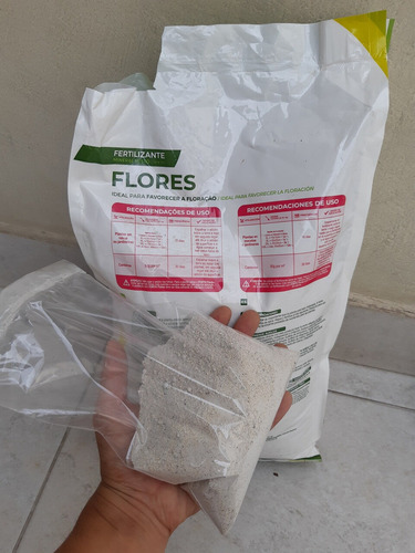 Kit Forth Flores400g + Refil 400g Adubo Fertilizante