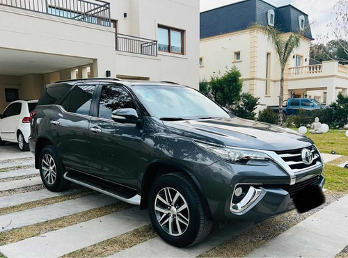 Imagen 1 de 10 de Toyota Sw4 2017 2.8 Srx 177cv 4x4 7as At