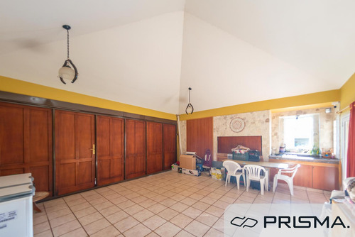 Casa - 4 Dorm - Chacras De La Villa