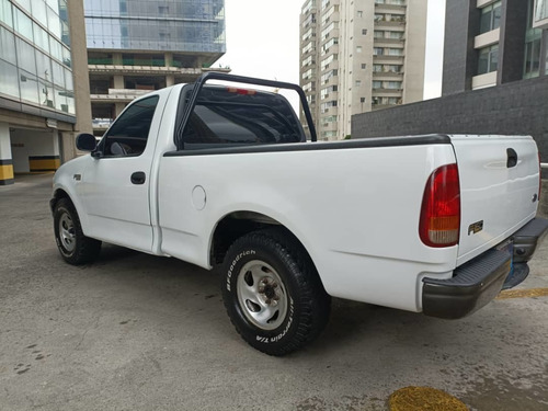 Imagen 3 de 9 de Foed Fortaleza