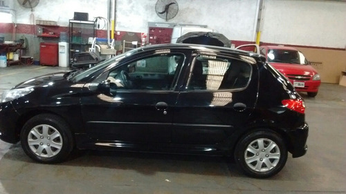 Imagen 3 de 15 de Peugeot 207 2013 N1.4 Active 5p Gnc