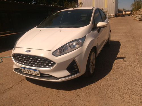 Ford Fiesta Kinetic Design 1.6 Se Plus Powershift 120cv