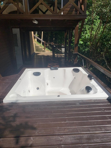 Imagem 5 de 24 de Belíssima Chácara Alto Padrão Com 03 Dormitórios Em Tijucas! - Ch00005 - 70008434