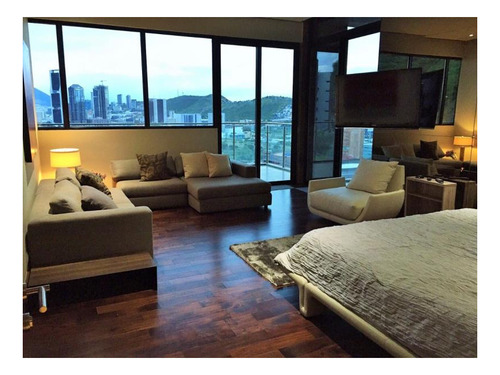 Imagen 5 de 9 de Departamento En Venta En Las Privanzas