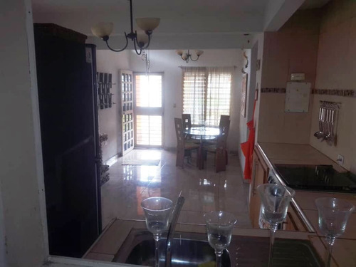 Venta De Casa Urb. La Esperanza, Tocuyito