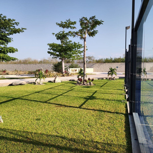 Imagen 3 de 11 de Terreno En Privada En Venta En Komchen - Zona Norte De Merid