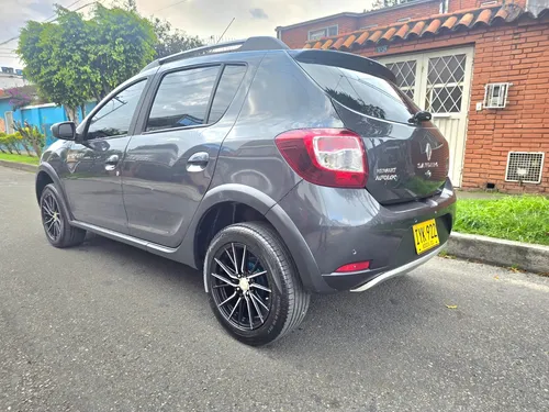 Renault Stepway 1.6 Dynamique / Intens