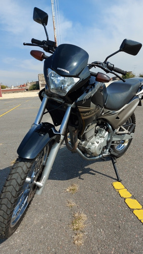 Imagen 20 de 25 de Honda Falcon 400 Nx4 (2011)