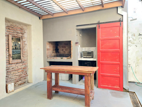 Casa En Casco Histórico - Areco.