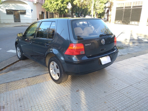 Volkswagen Golf 1.6 Conceptline 2001