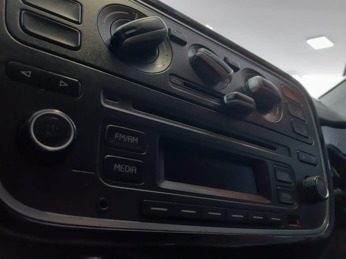 Imagem 10 de 12 de Volkswagen Up! Cross 1.0 Tsi Flex