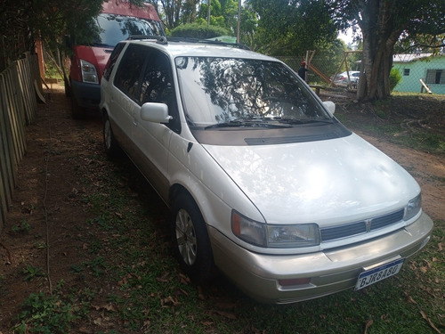 Imagem 10 de 12 de Mitsubishi Space Wagon 2.3 Gasolina