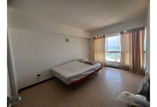 Apartamento Con Salida Al Mar, Don Bartolo, Bella Vista