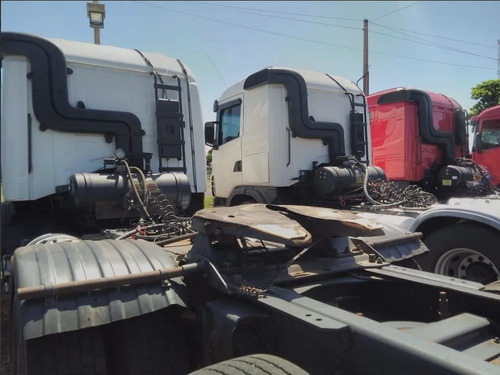 Imagem 7 de 7 de Scania G-420 6x2 2009
