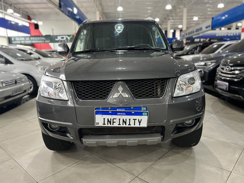 Mitsubishi Pajero TR4 2.0 4x2 Flex Aut. 5p