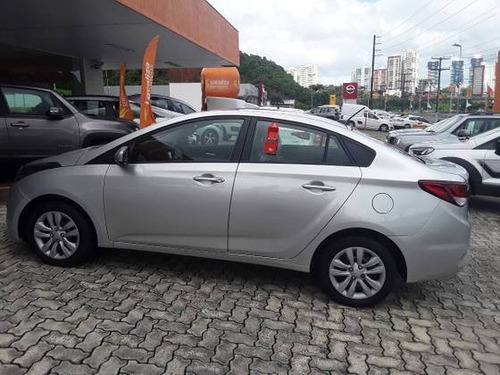 Imagem 7 de 15 de Hyundai Hb20s 1.6 Comfort Plus 16v Flex 4p Automático
