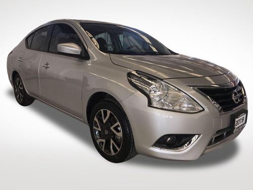 Imagen 5 de 15 de Nissan Versa 4 Puertas
